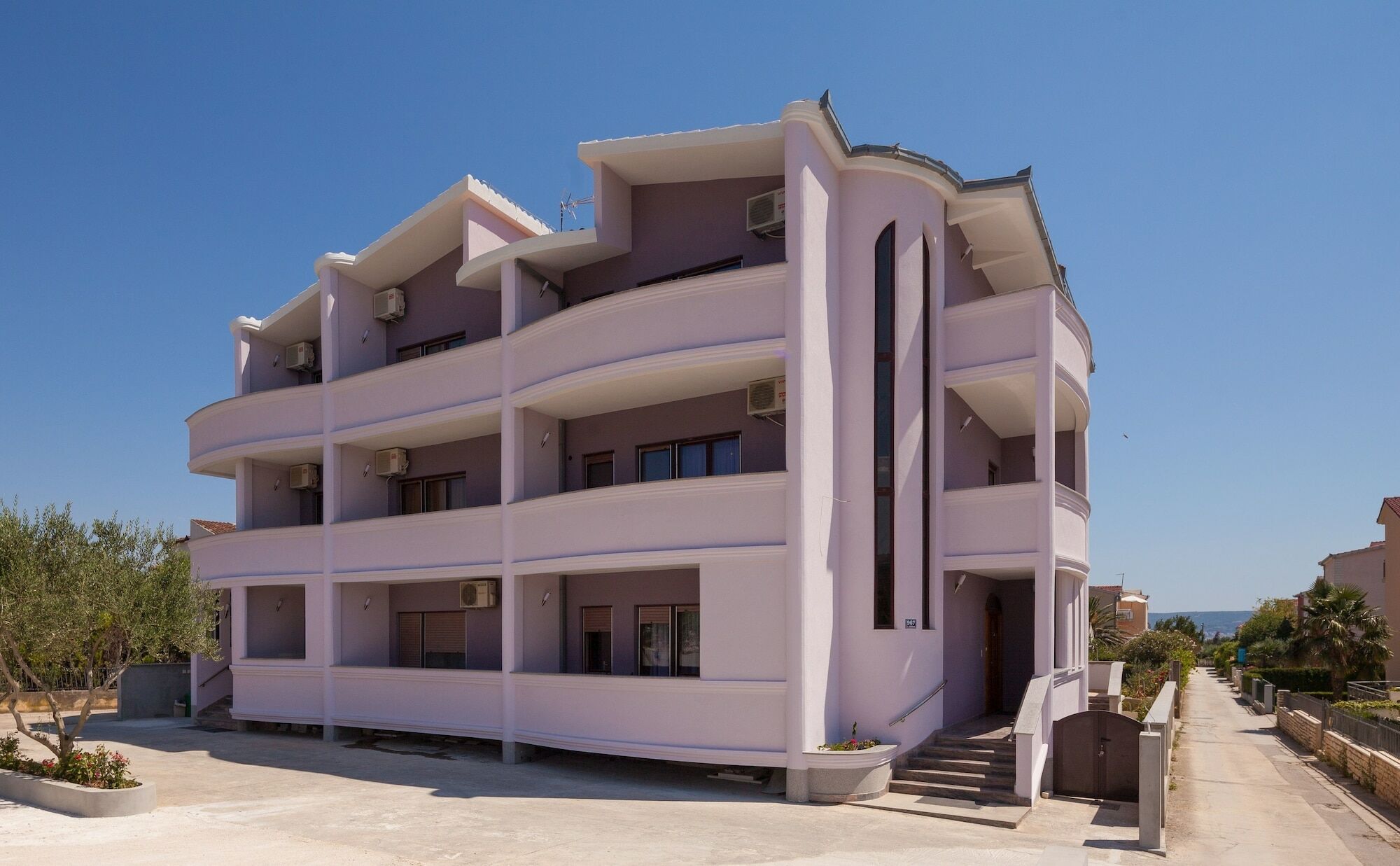 Apartments Mara Каштела Екстер'єр фото